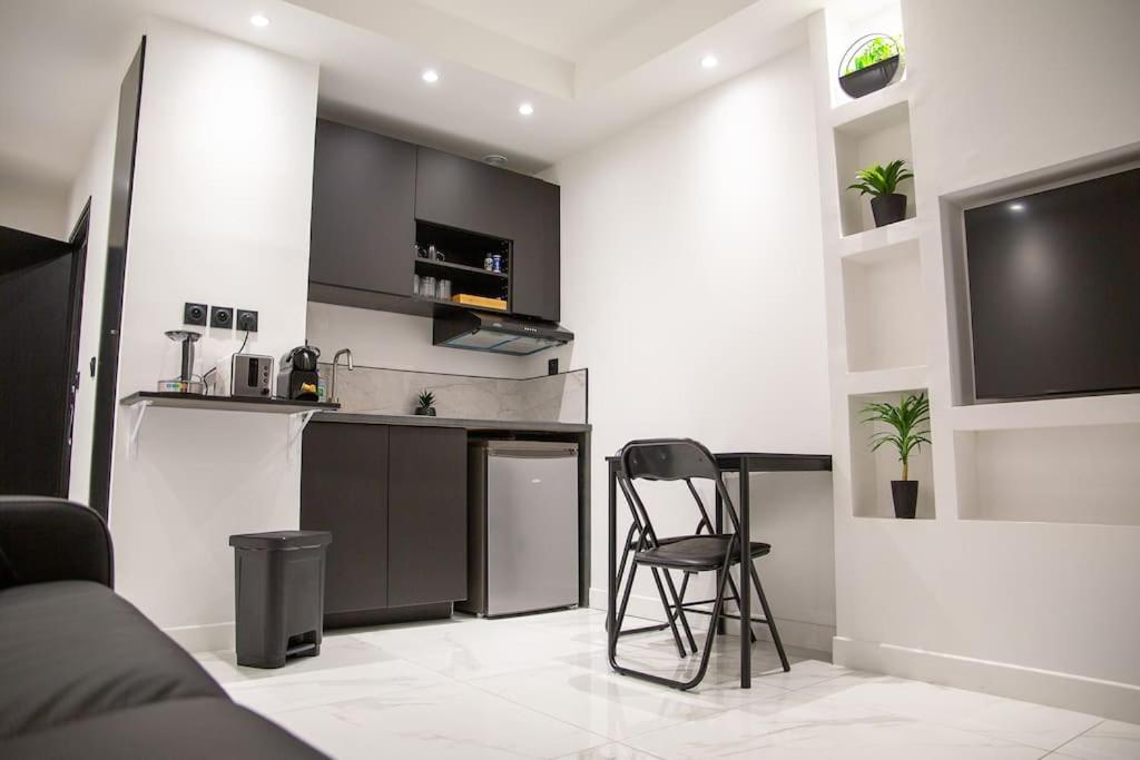 Chaleureux Part-dieu Apartment *