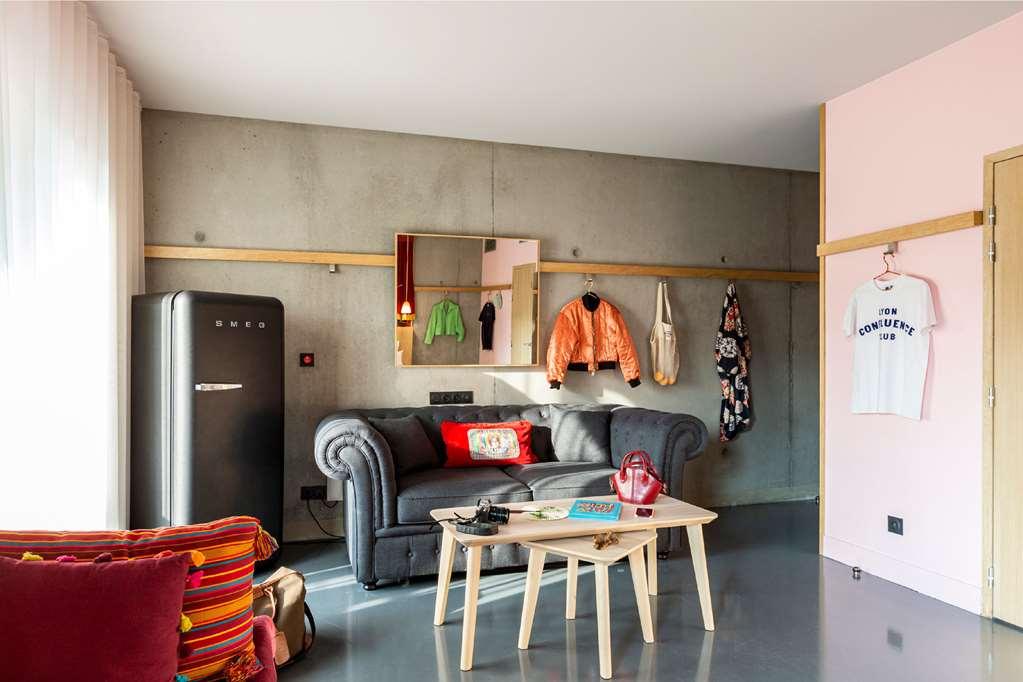 Hotel Mob Confluence Lyon