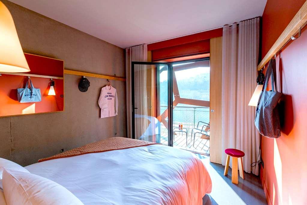 Hotel Mob Confluence 3*