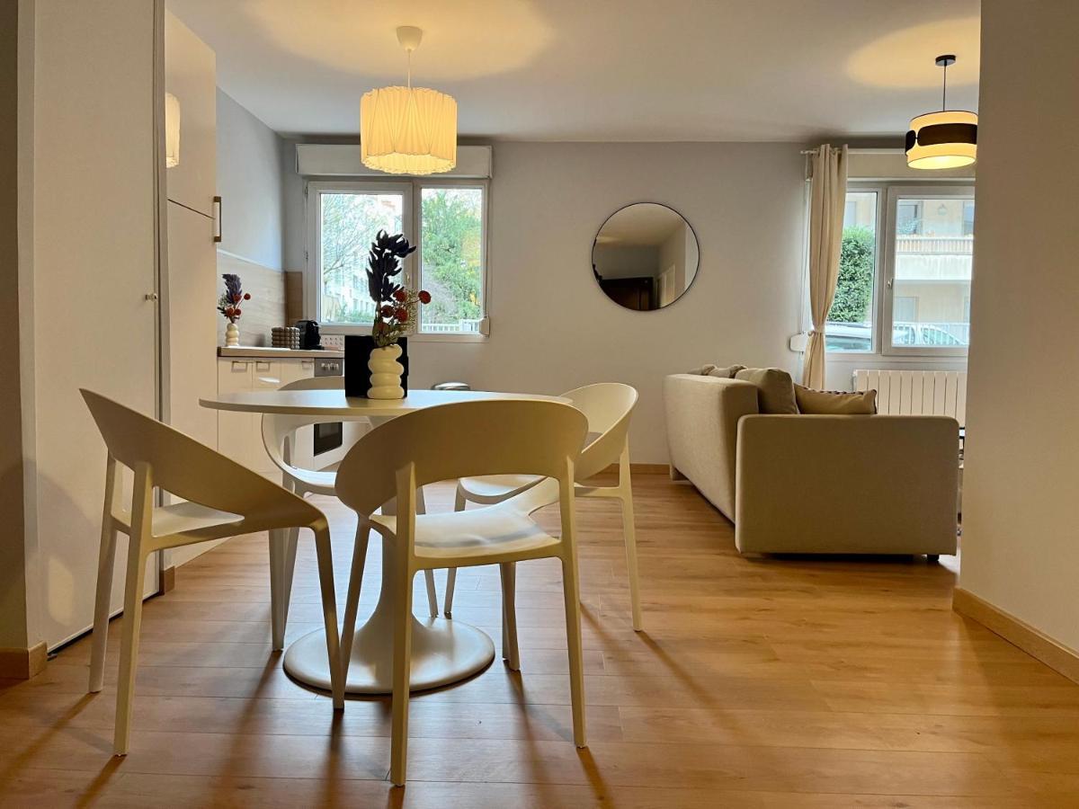Leeroy Apartment *