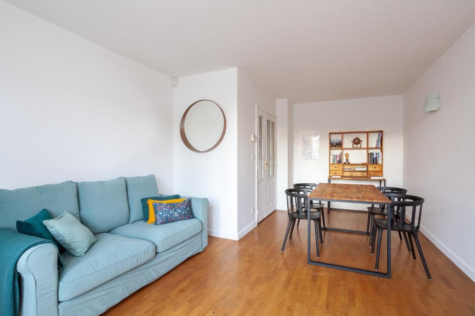 Apartamento Spacious 1br | Near City Center & Baby-friendly! *