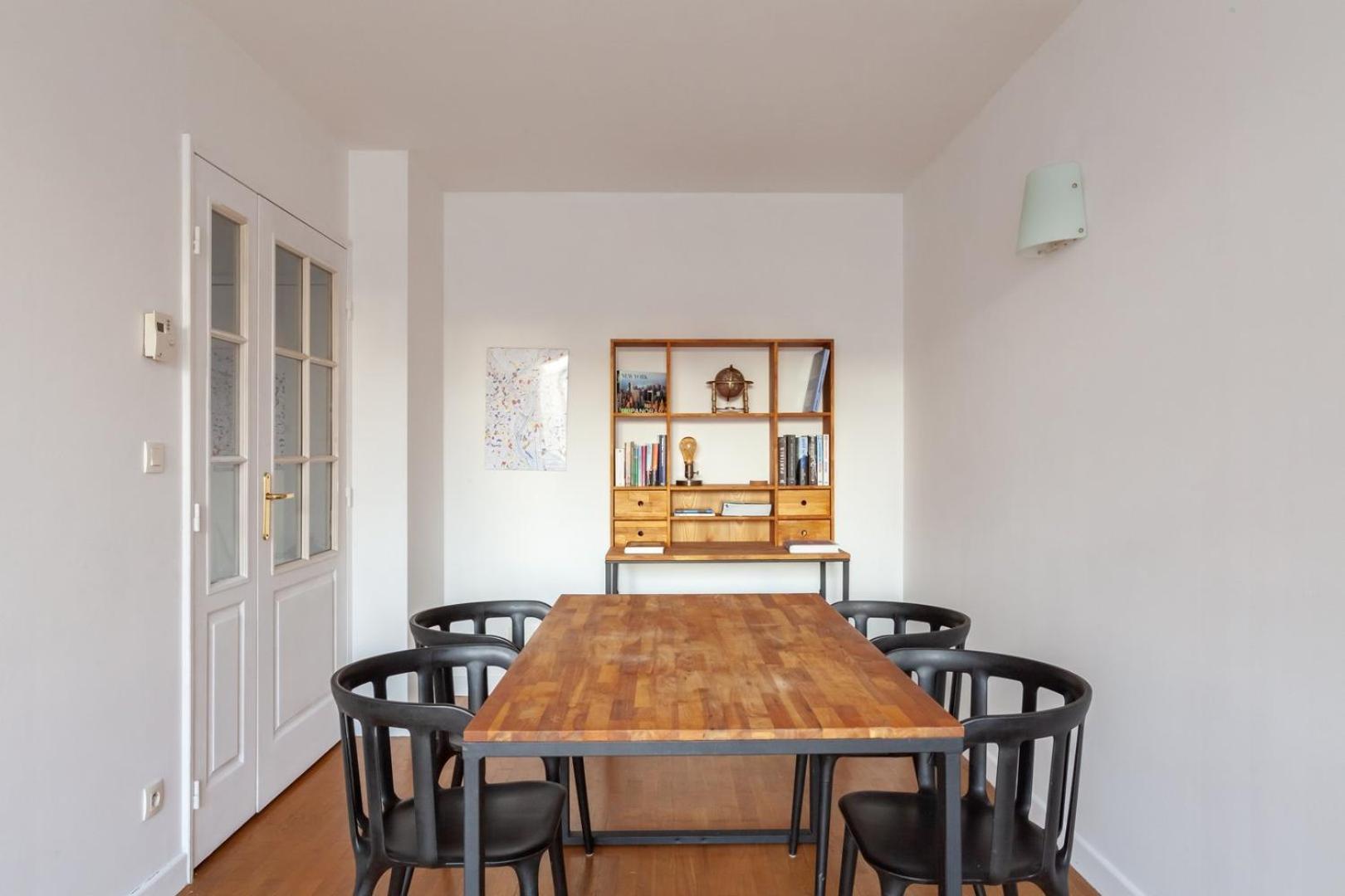 Spacious 1br | Near City Center & Baby-friendly! Lyon