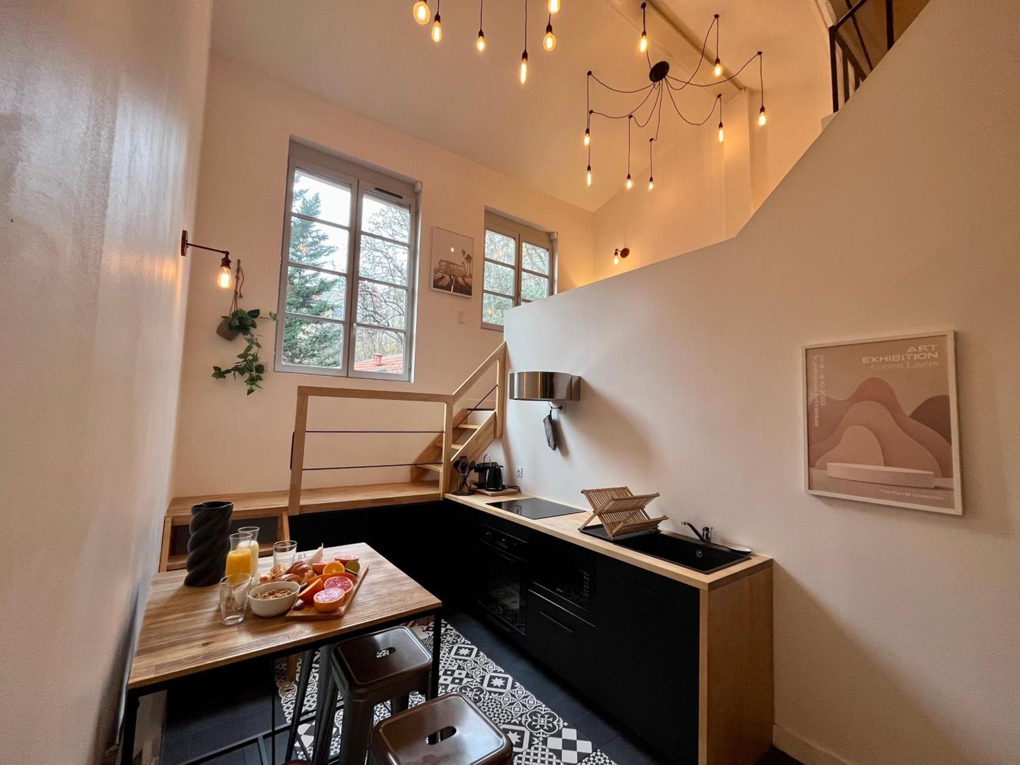 Coraline Apartment Lyon