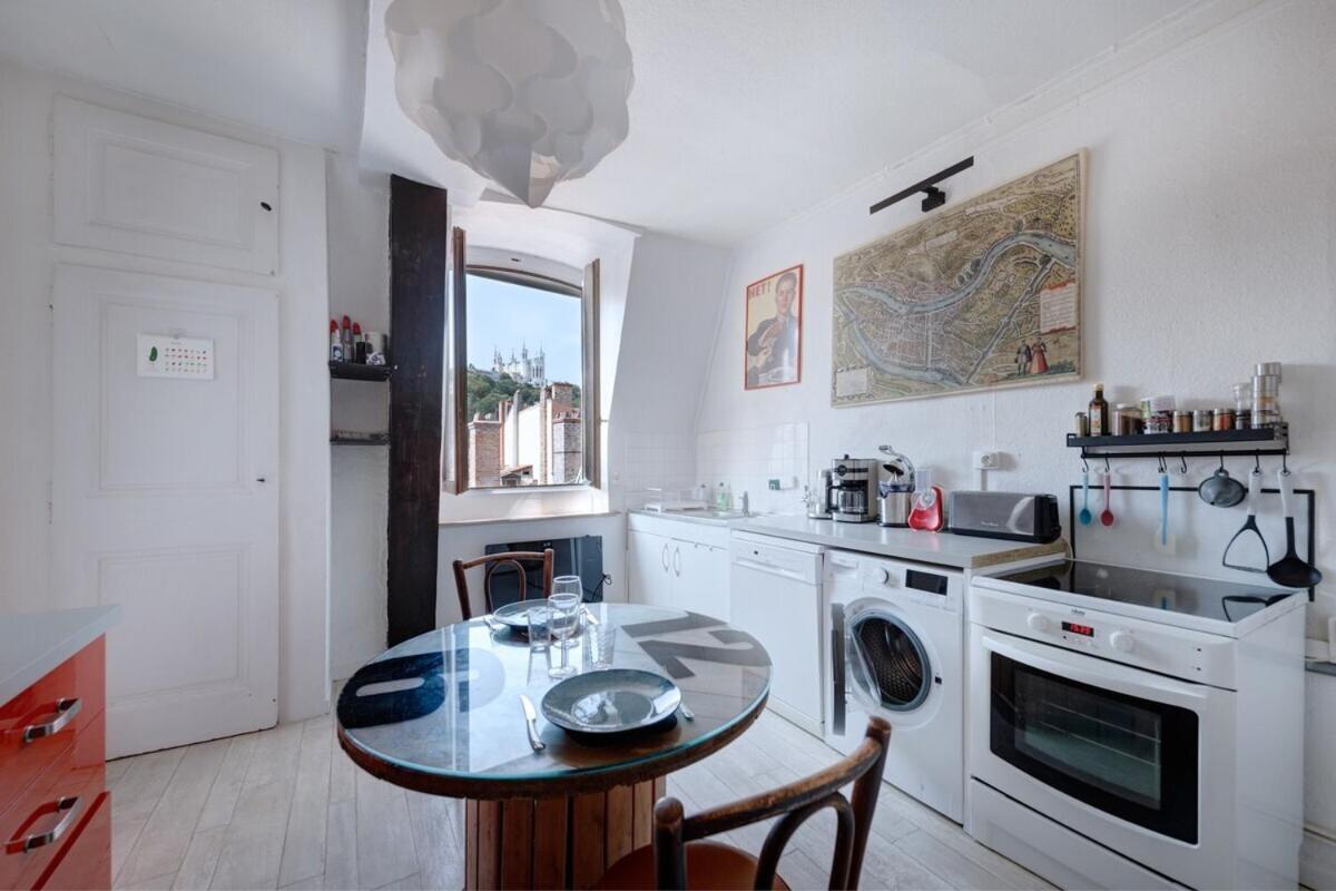 50m² Cosy Pres Place Bellecour & Vue S/ Basilique * Lyon