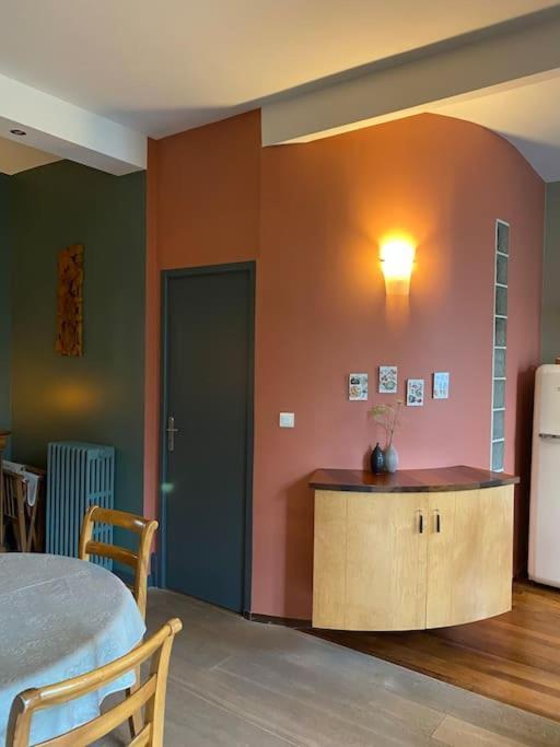Apartment Un Jardin En - Parking