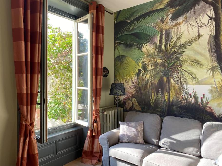 Un Jardin En - Parking