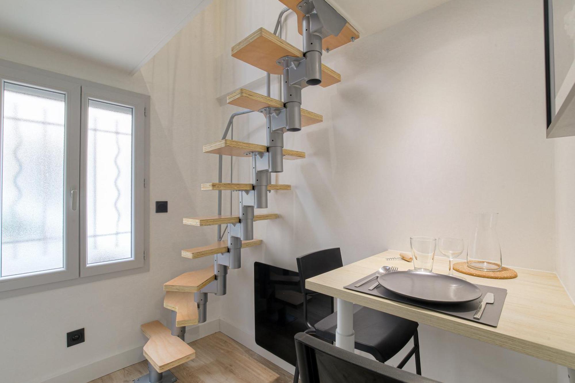 Apartment Tiny-duplex *