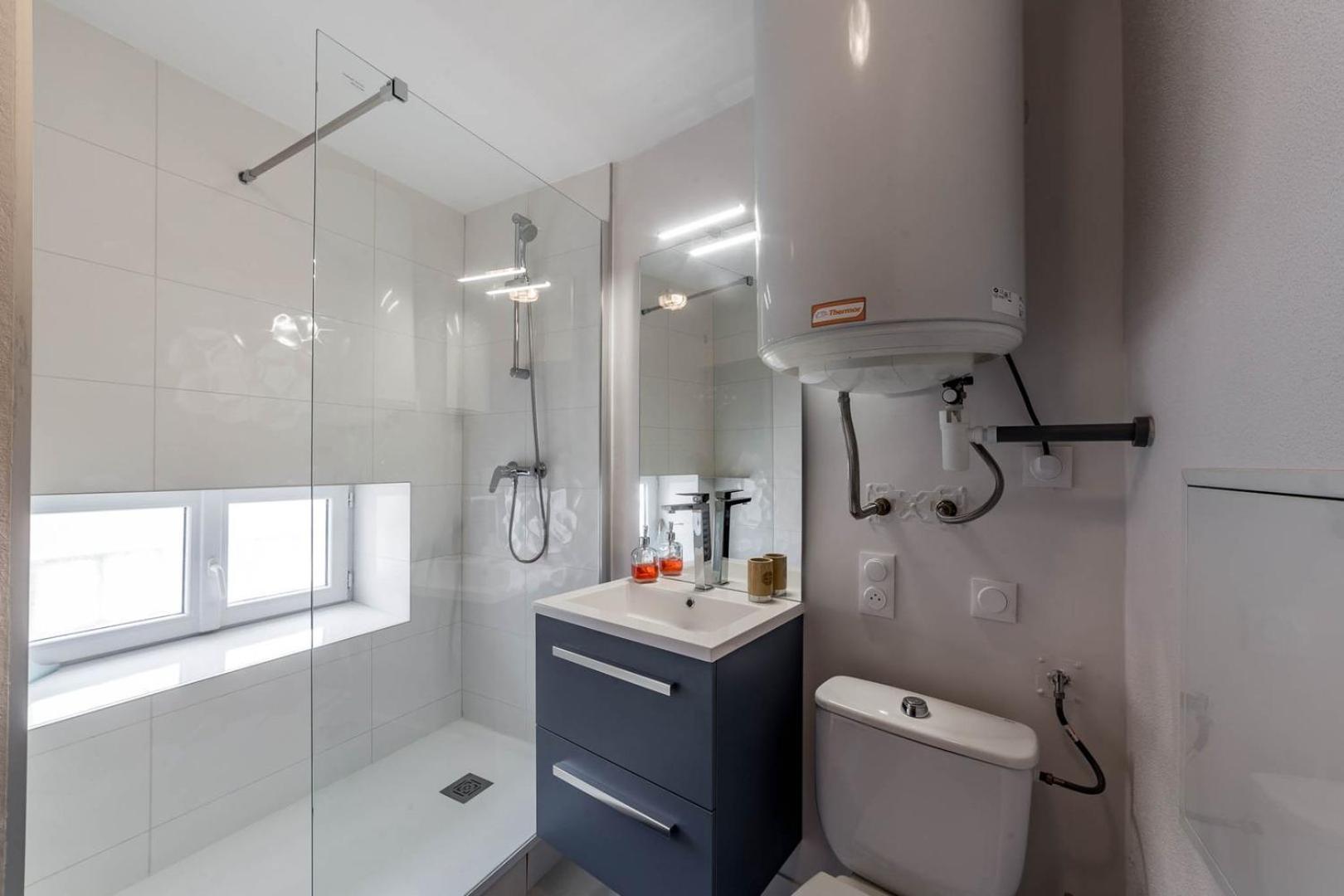 For 4 People With View Of Fourviere Ail Apartment