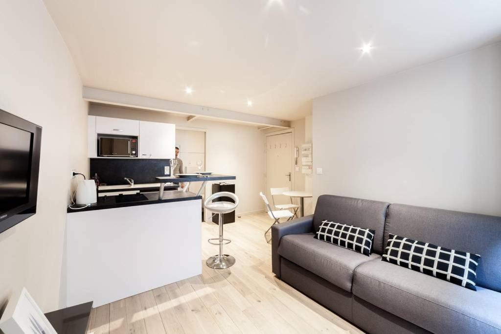 Parfaitement Equipe - Metro Cordeliers Ail Appartement *