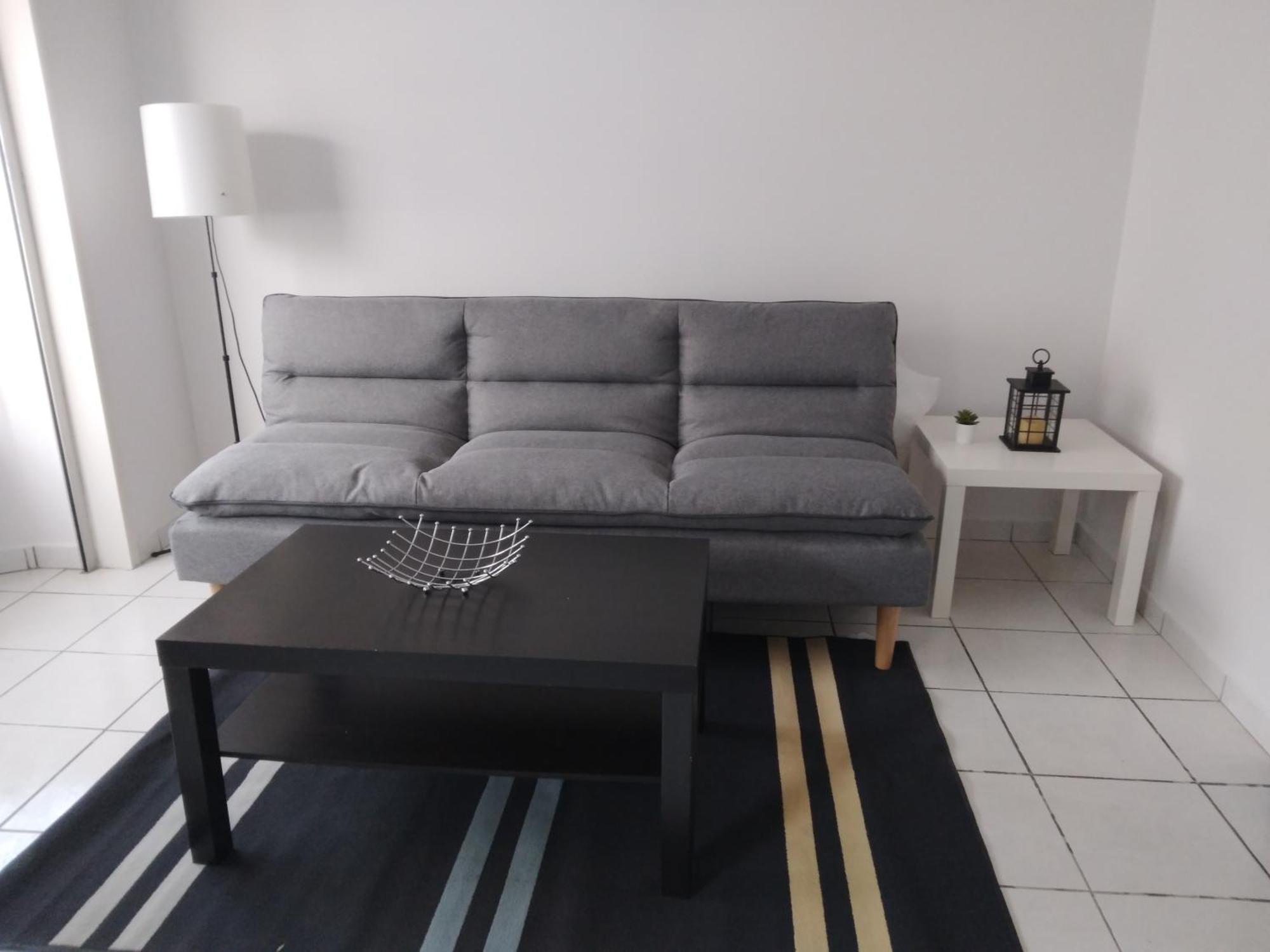 7 Gerland Apartment