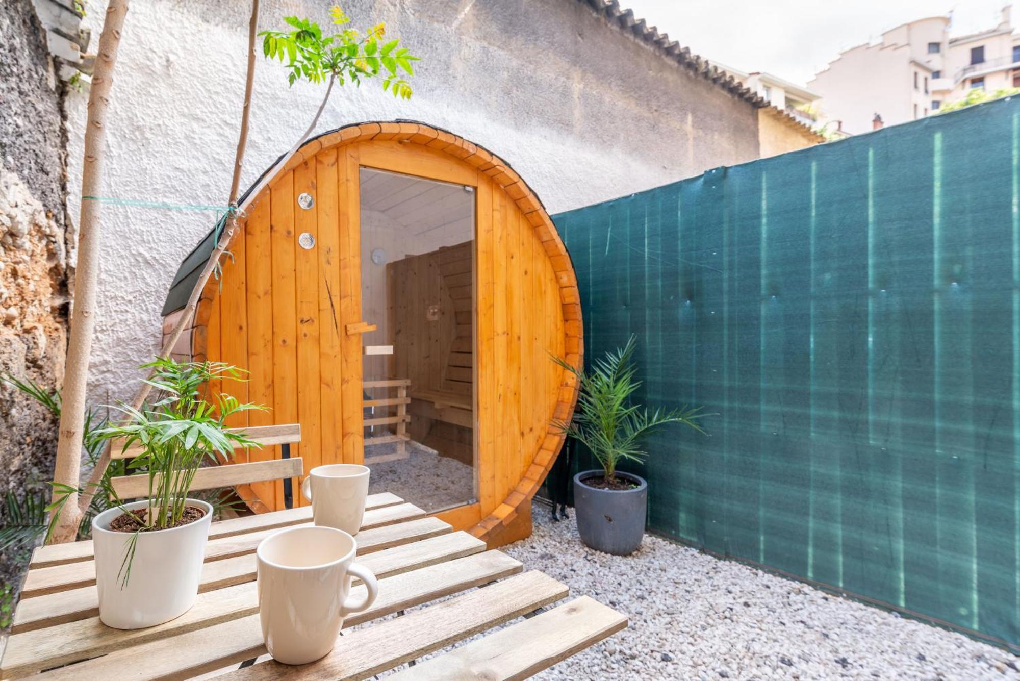 Apartment Le Cocon Traboule & *