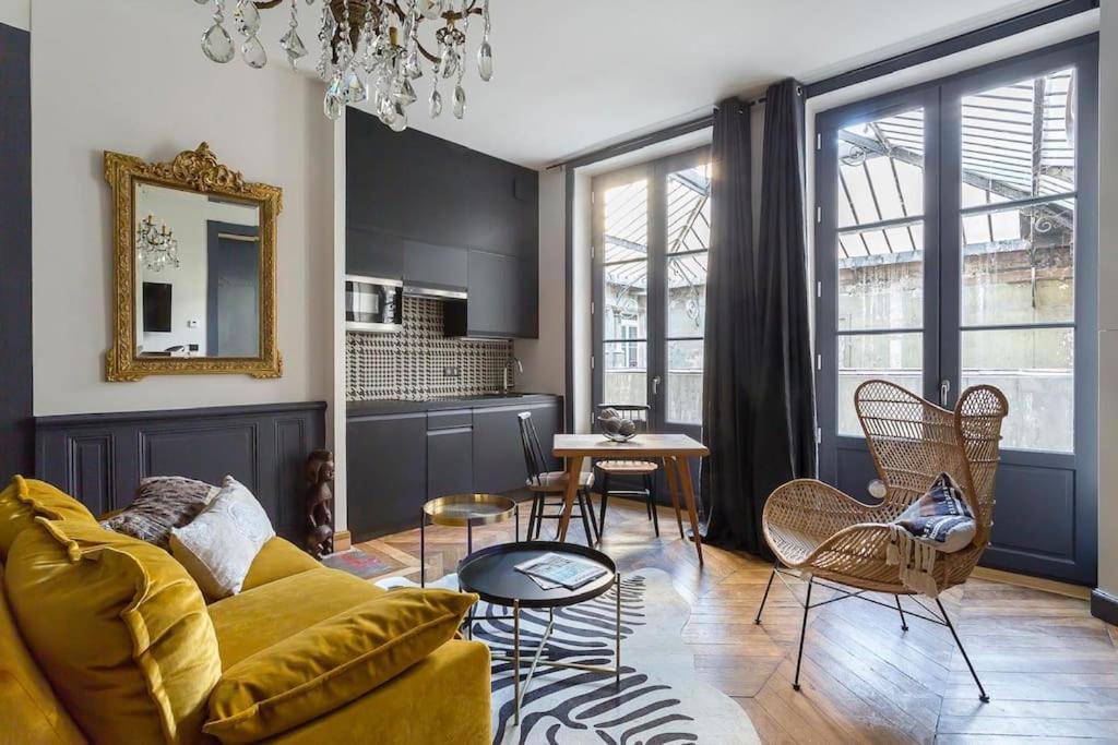 Le Secret, Climatise, Place Des Terreaux-lyon 1er