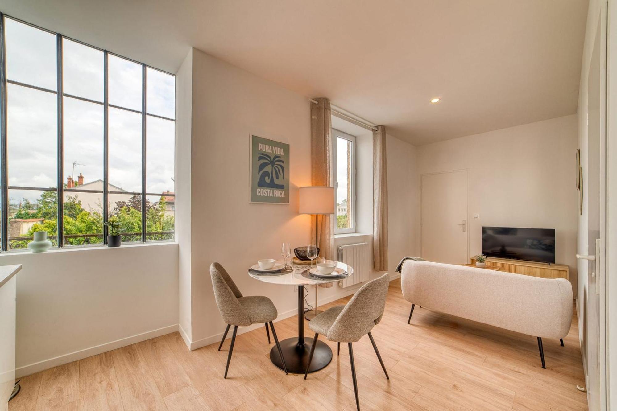 Apartment L'amandier - Superbe T2 Au Coeur De 5 Lyon