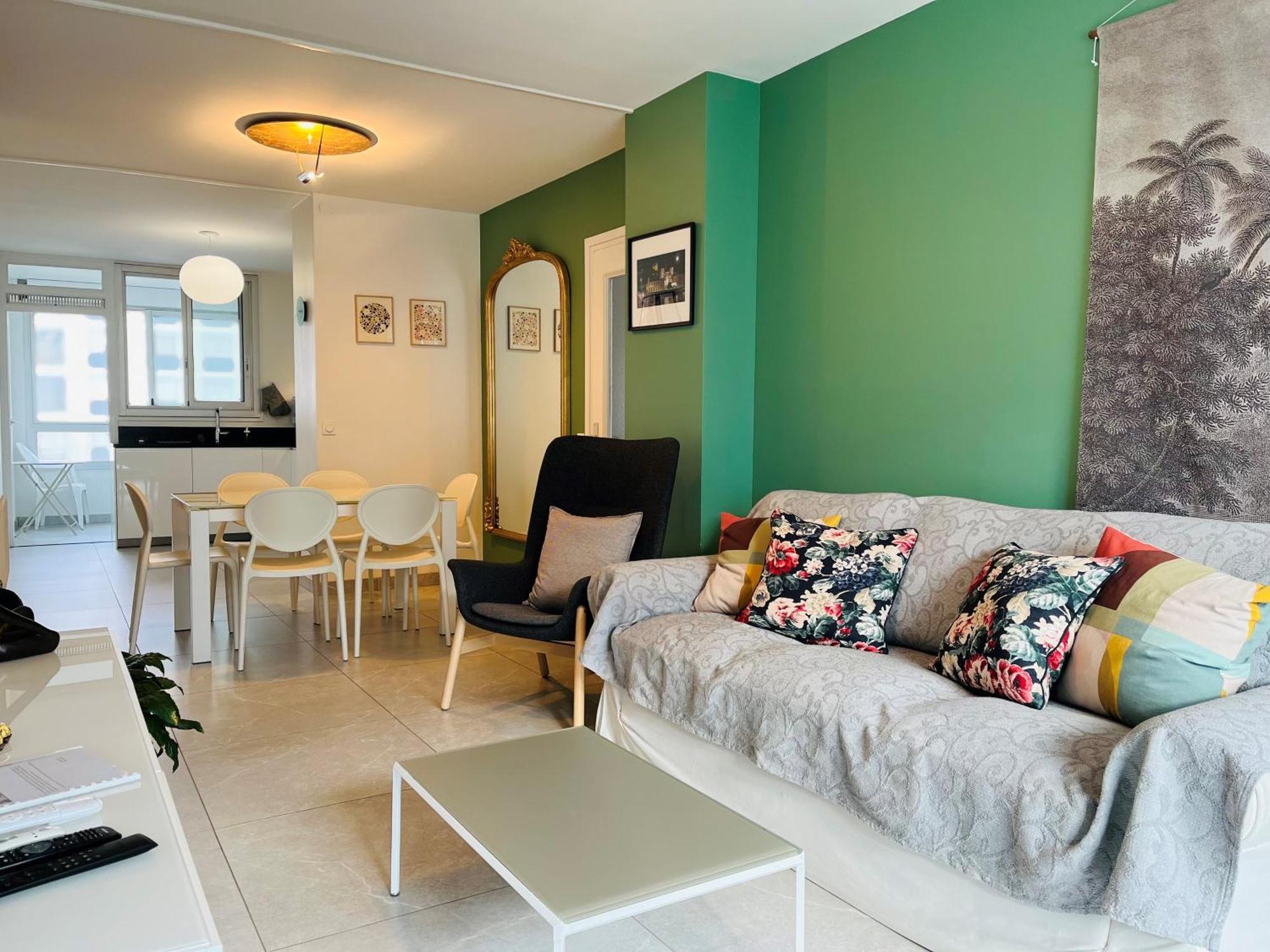 Apartment Agreable Quartier De Avec Parking *