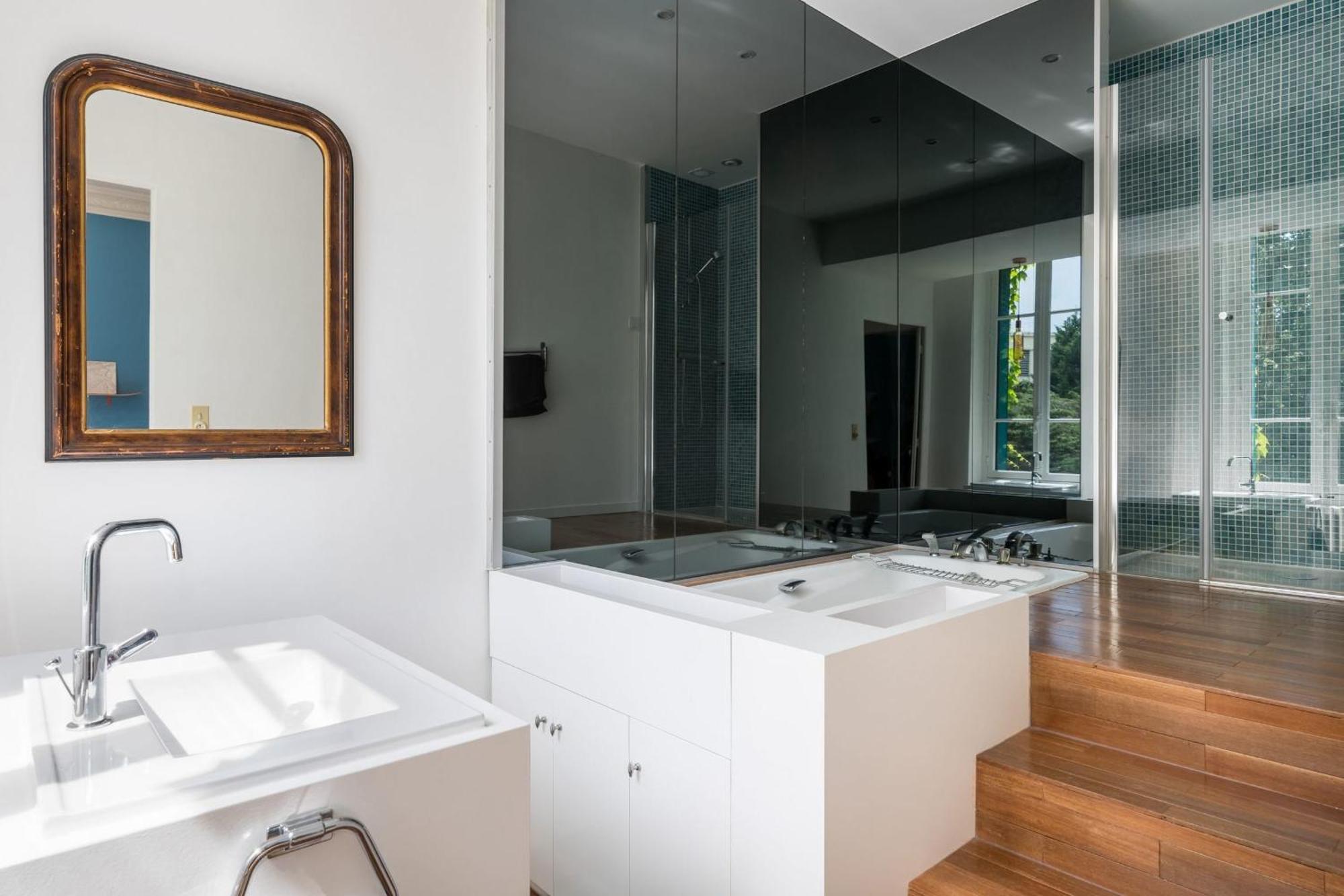 Particulier Vintage And And Design House With Pool * Lyon