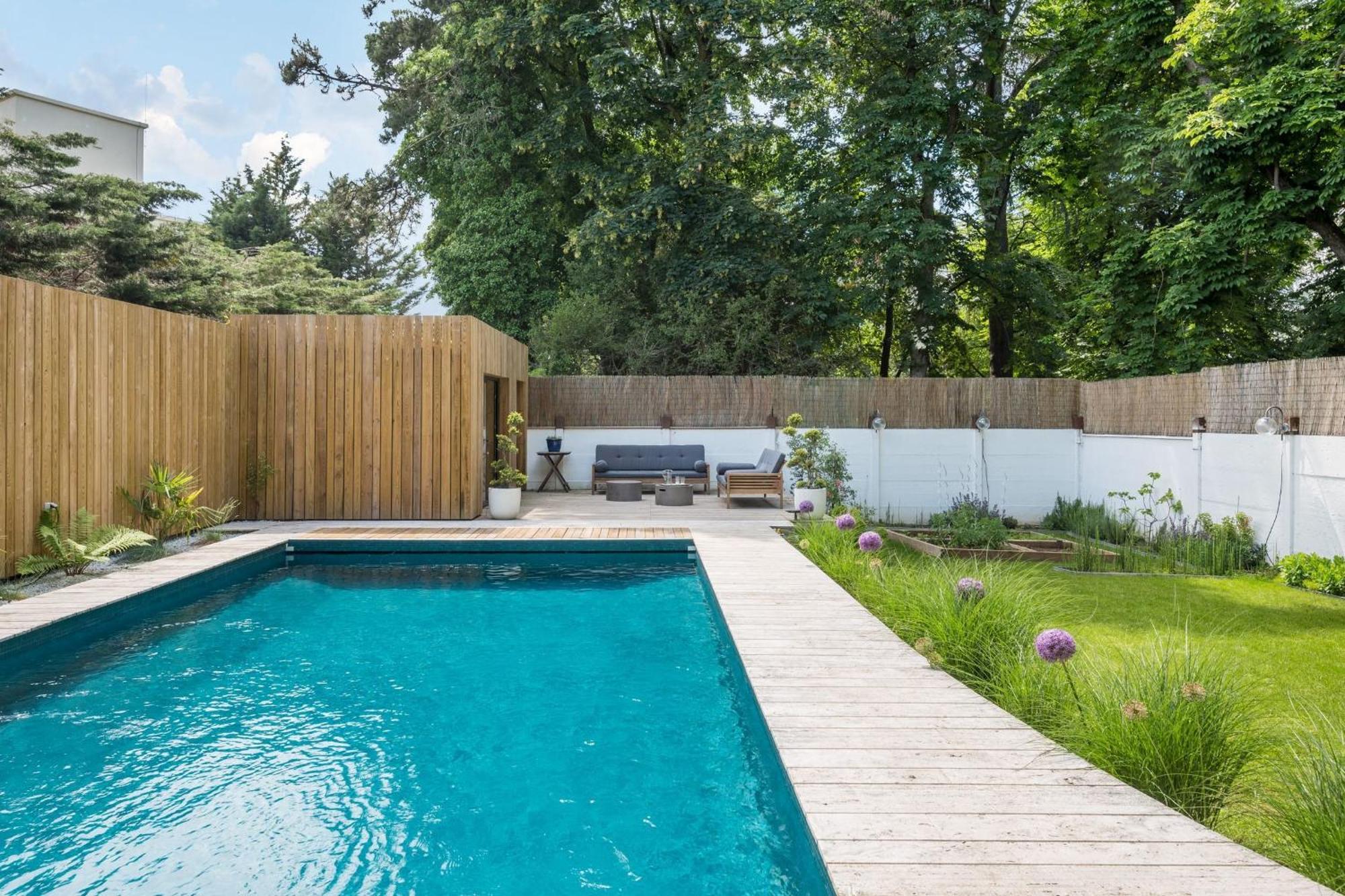 Particulier Vintage And And Design House With Pool Villa Lyon