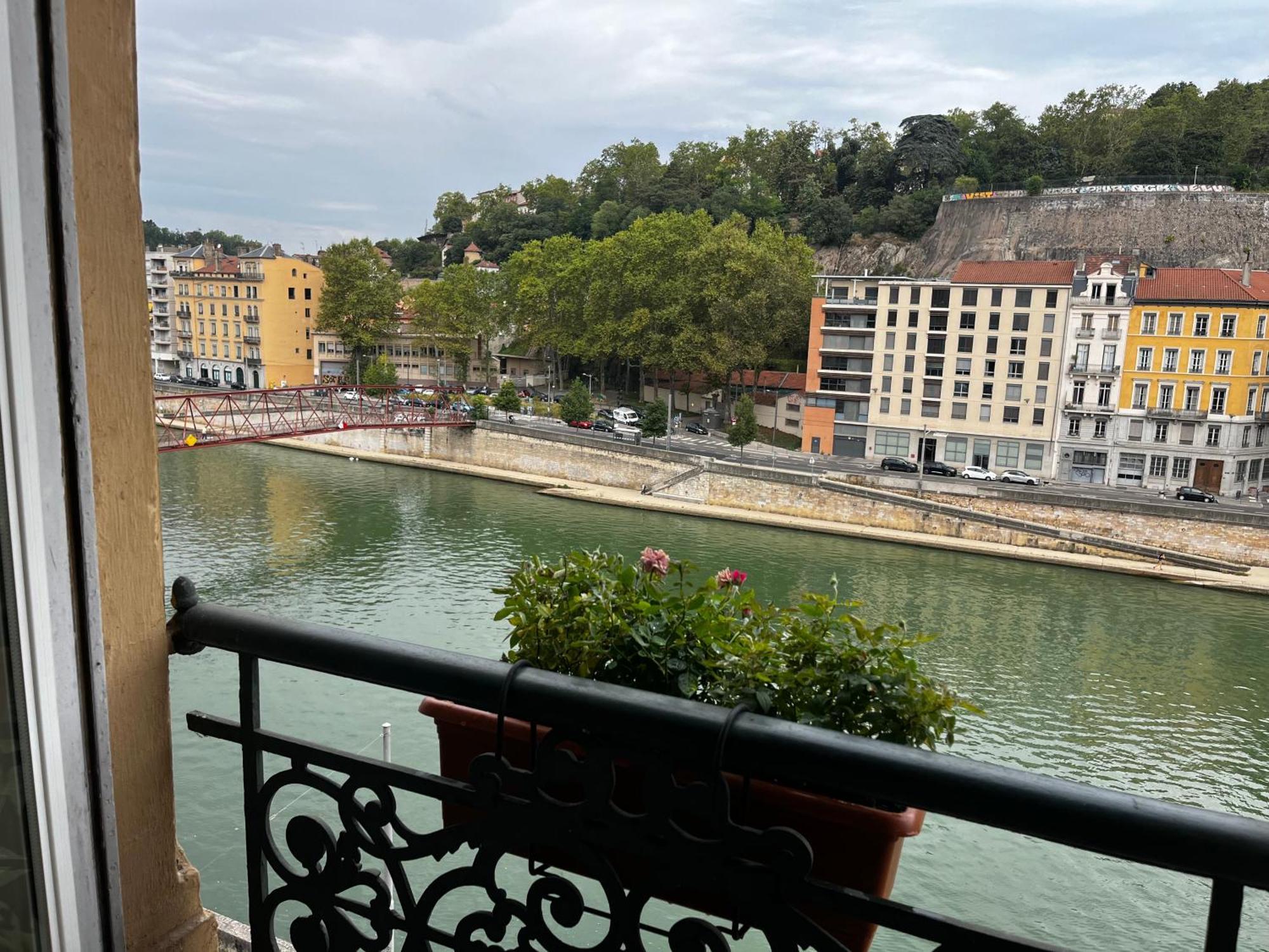Appartement Vue Sur L'eau *