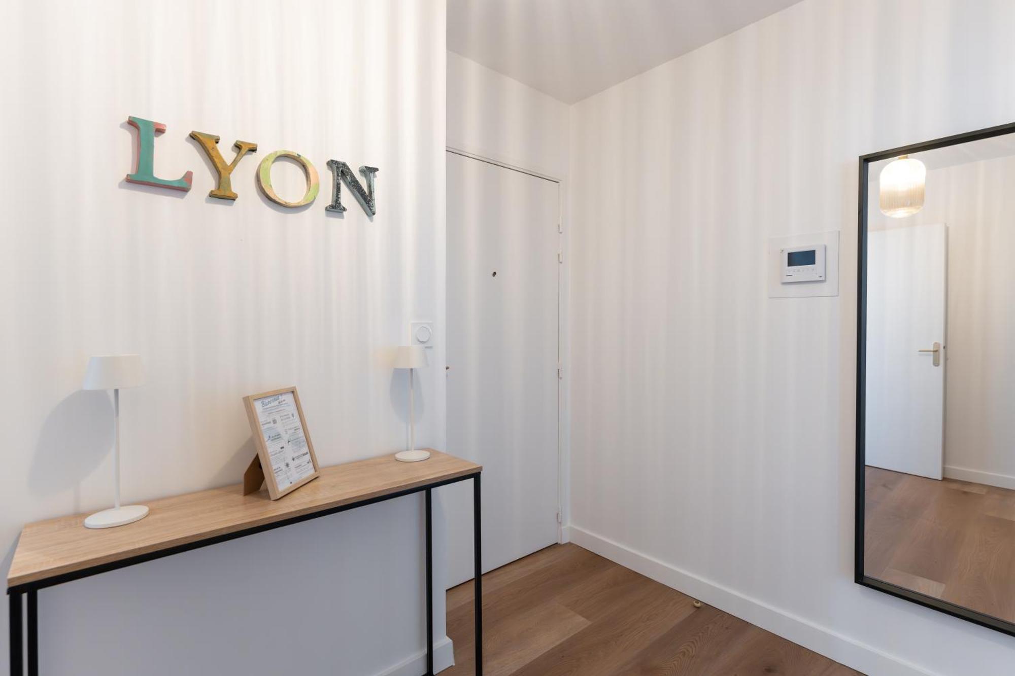 Mdor - Montagari Appt A * Lyon
