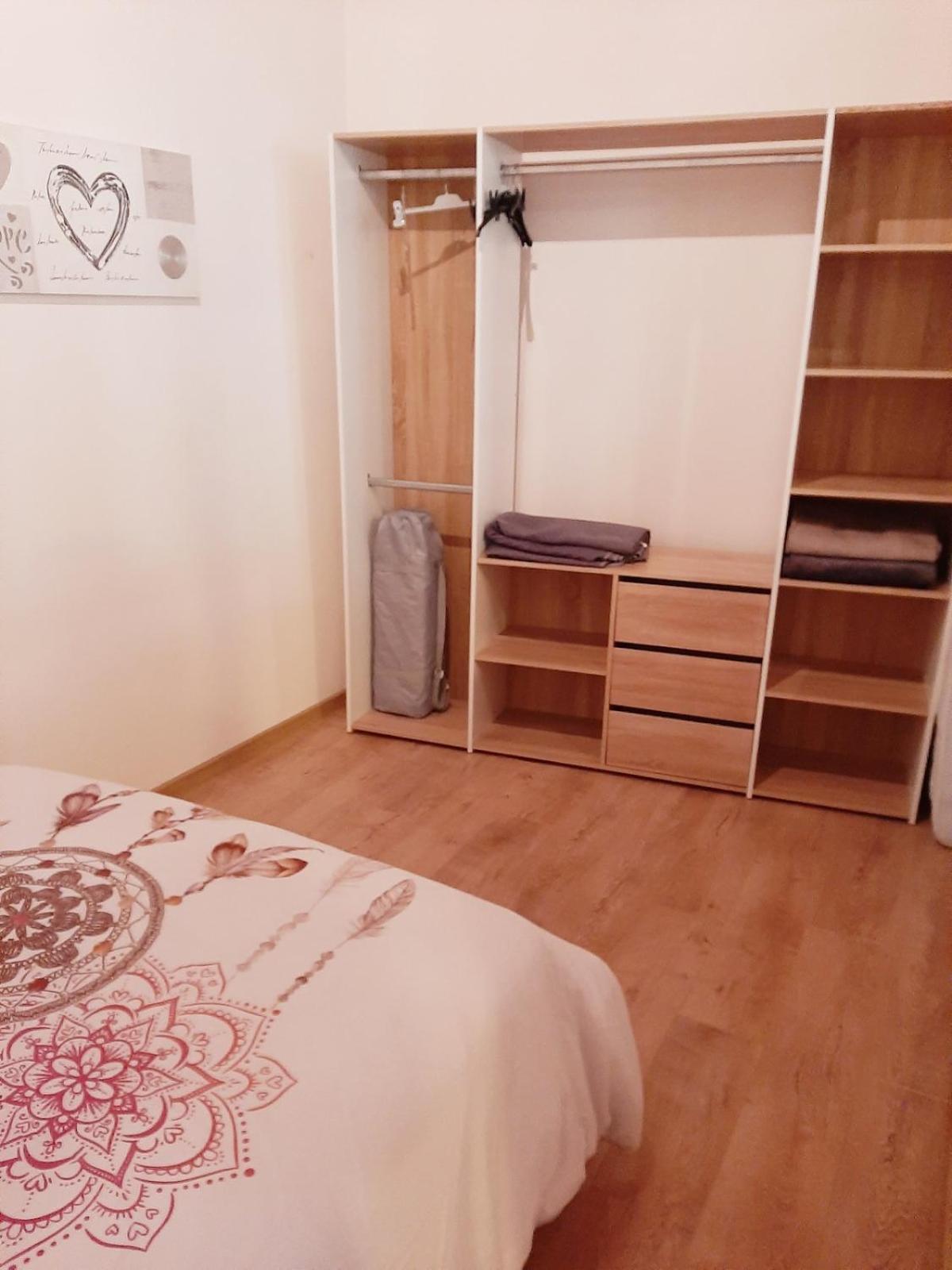 Centre Warm Full Of Charm Apartment