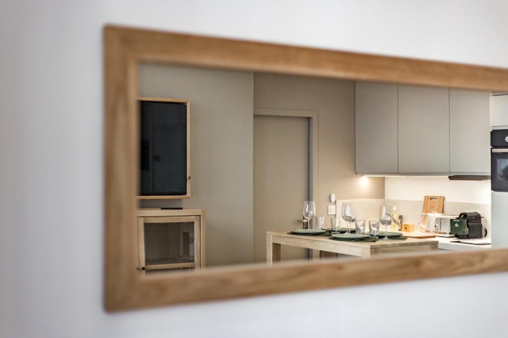Le Du 6eme Appartement *