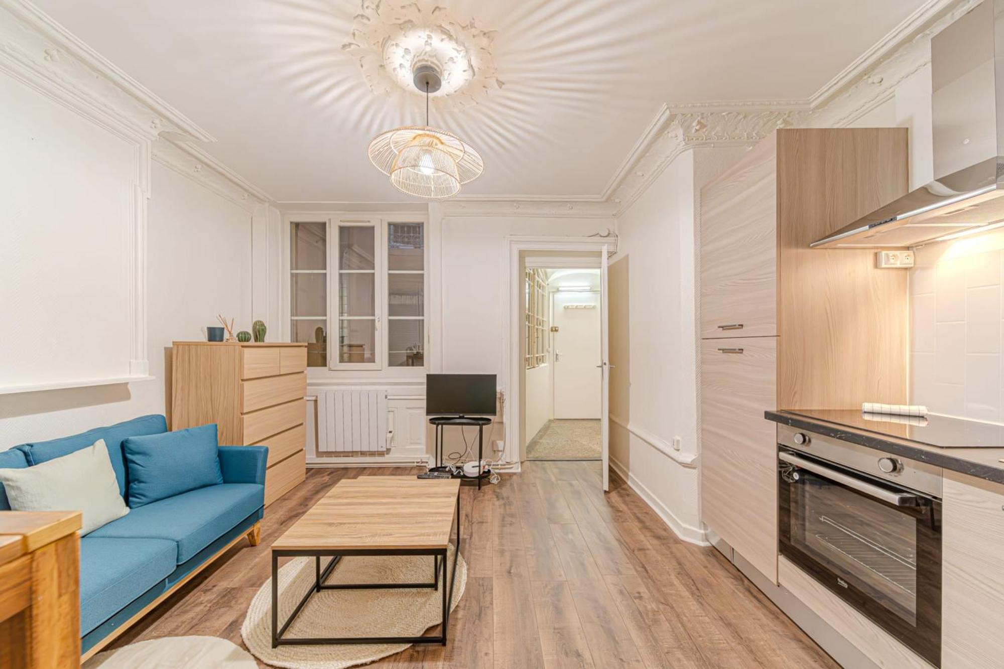 Rue Neuve Style And Practicality Cordeliers Apartment *