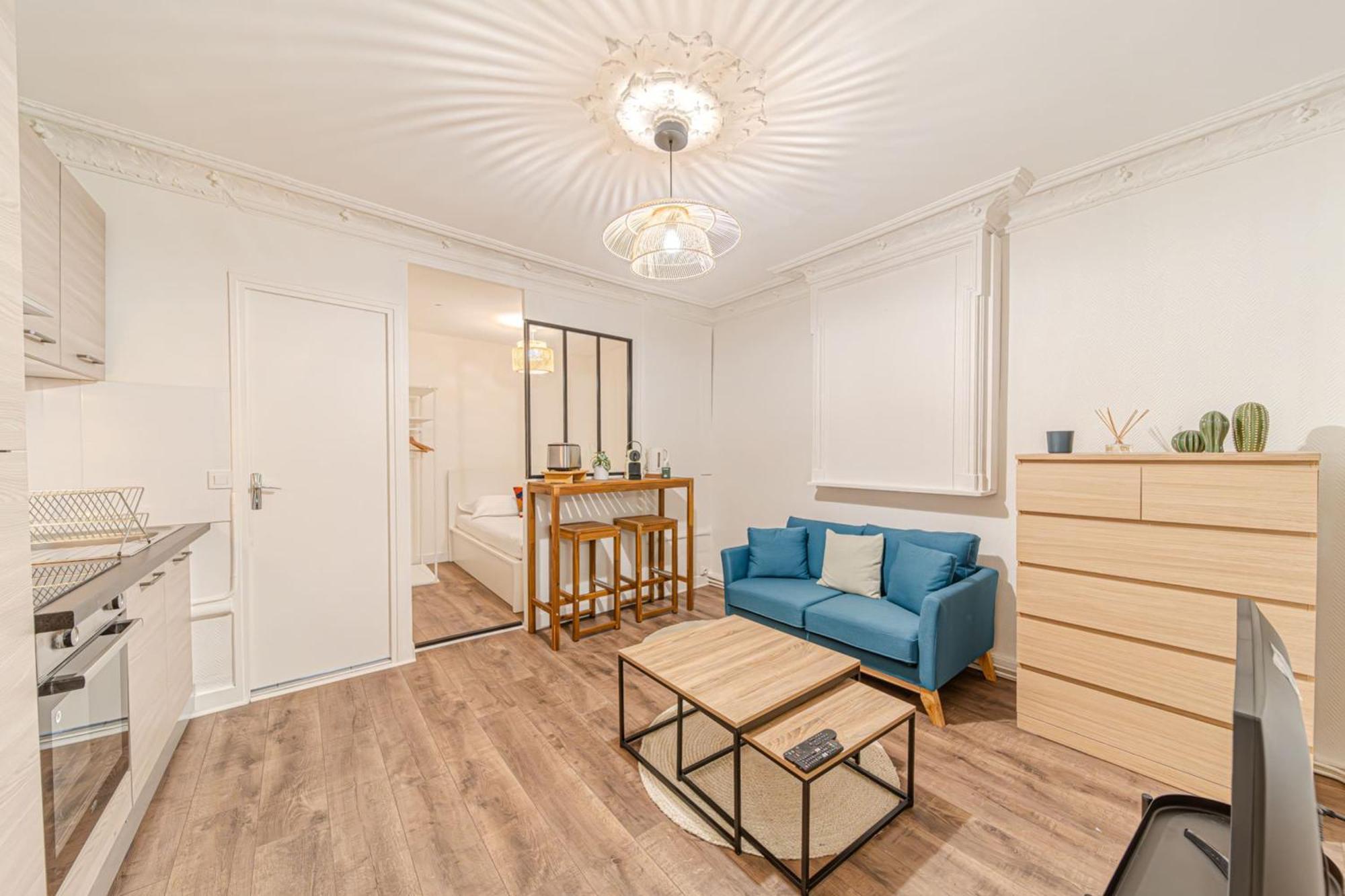 Apartment Rue Neuve Style And Practicality Cordeliers *