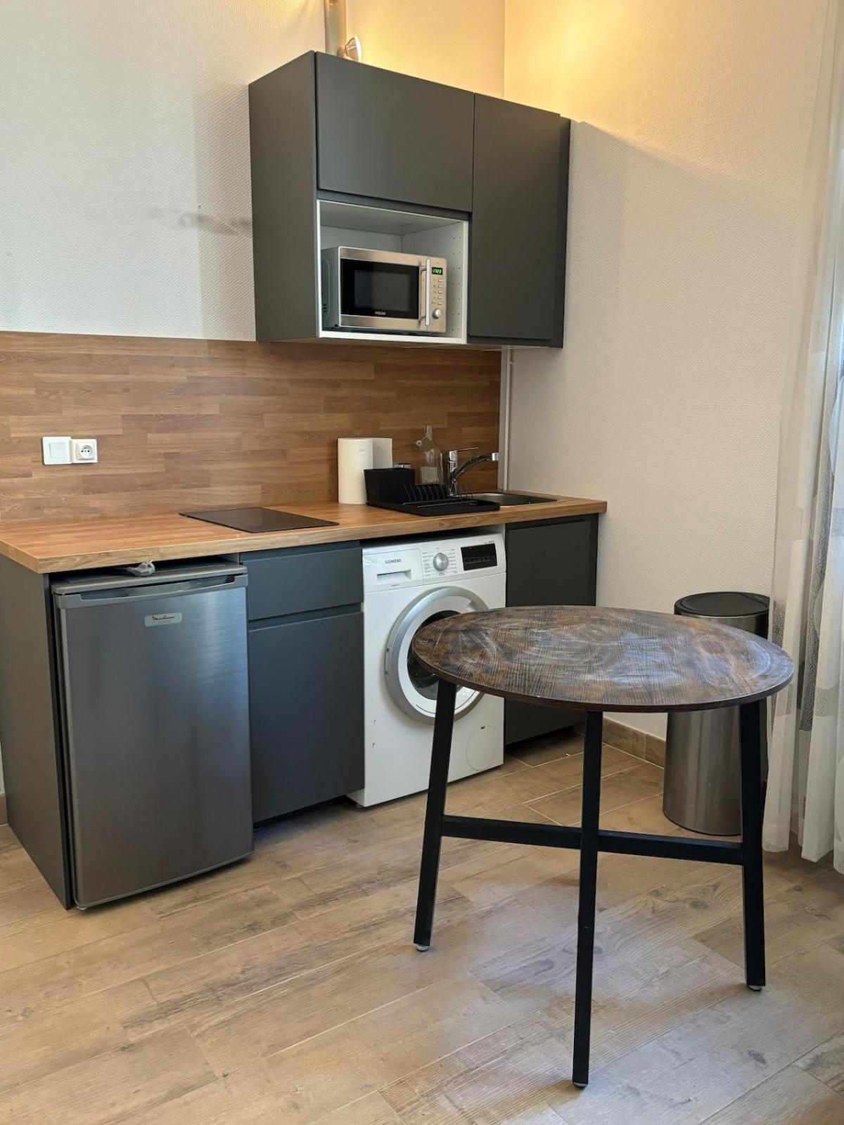 Apartment Coeur Monplaisir *