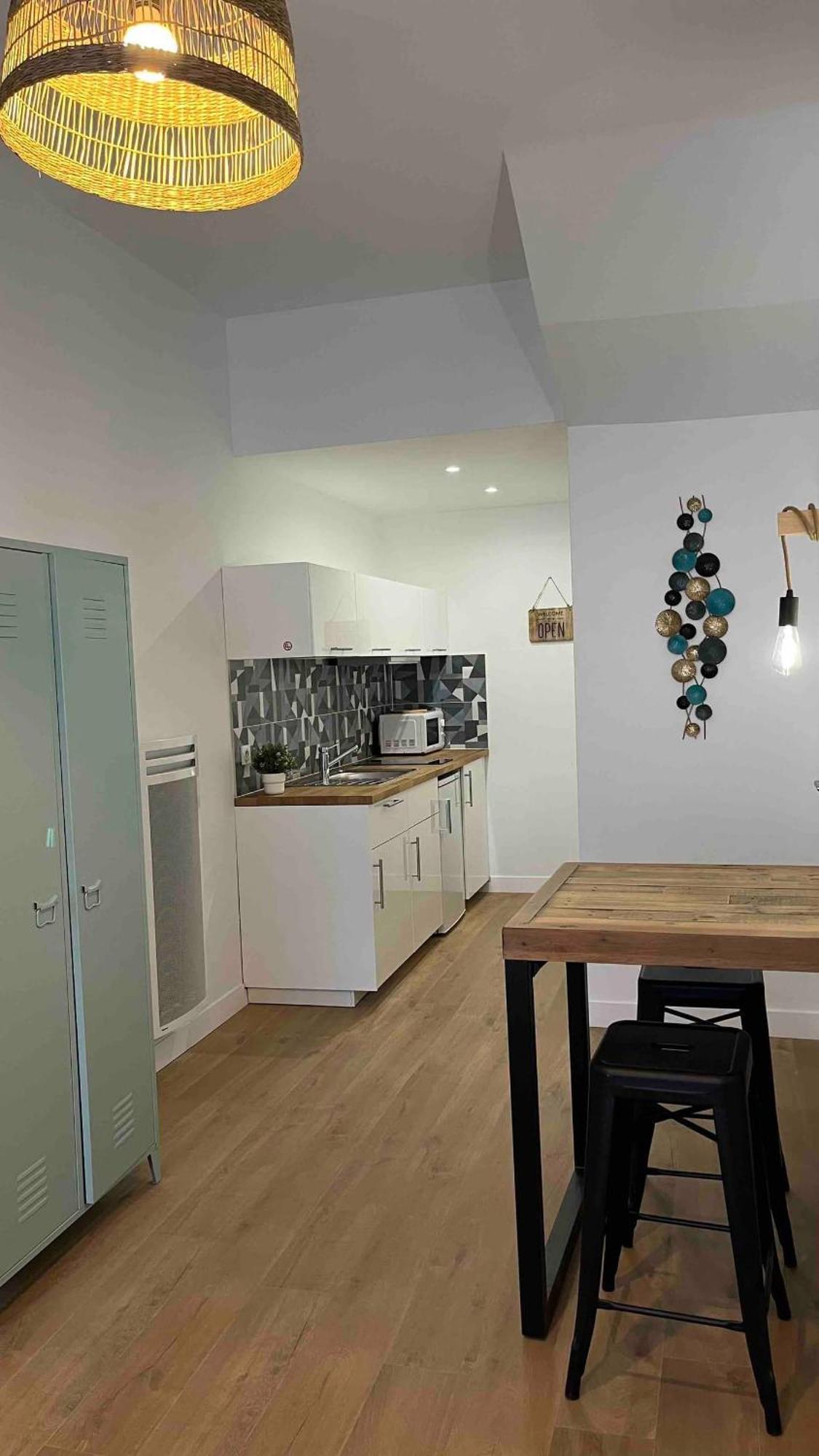 Claudius Apartment *