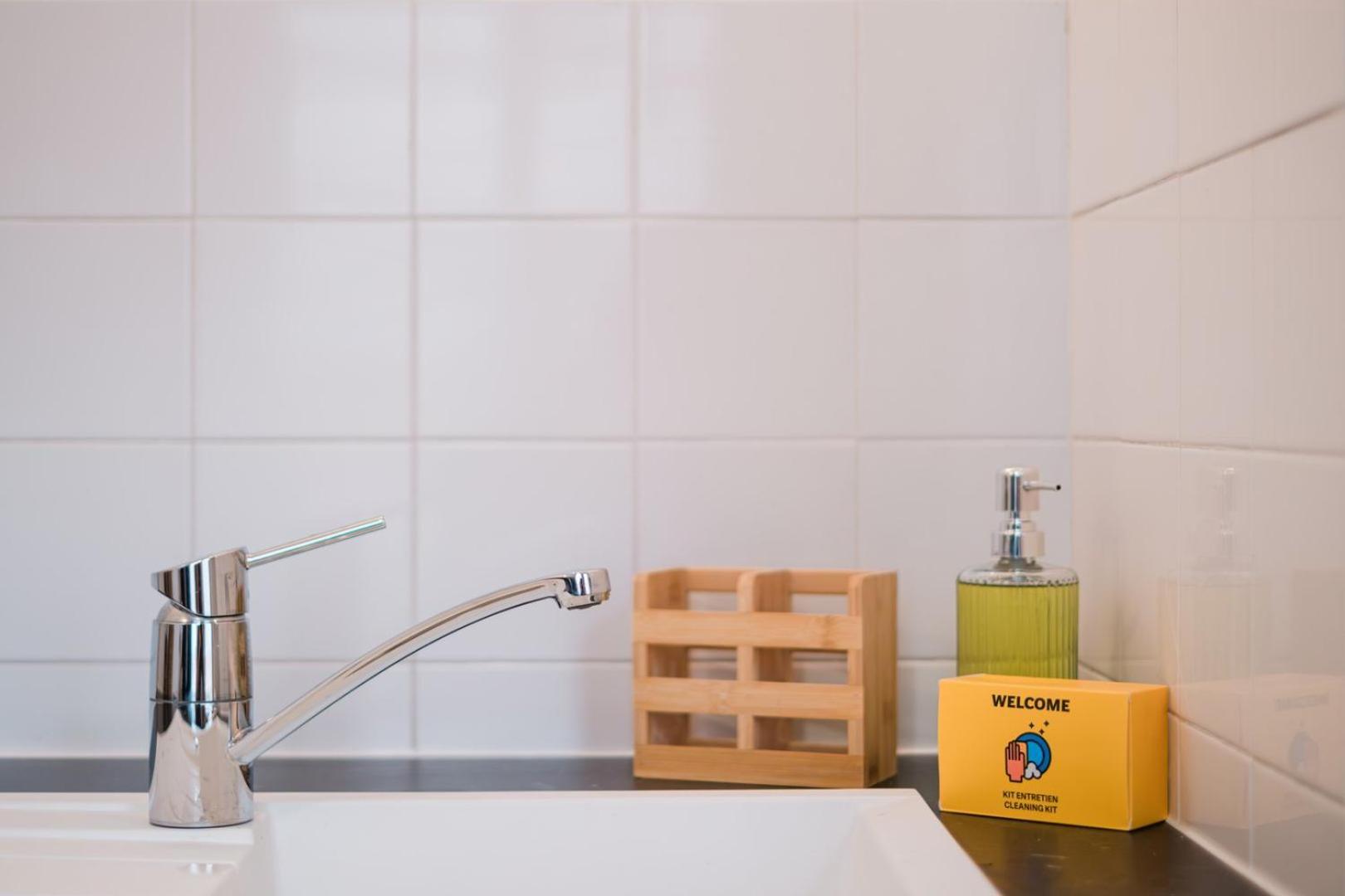 Apartment Bright, Relaxing City-centre Ail *