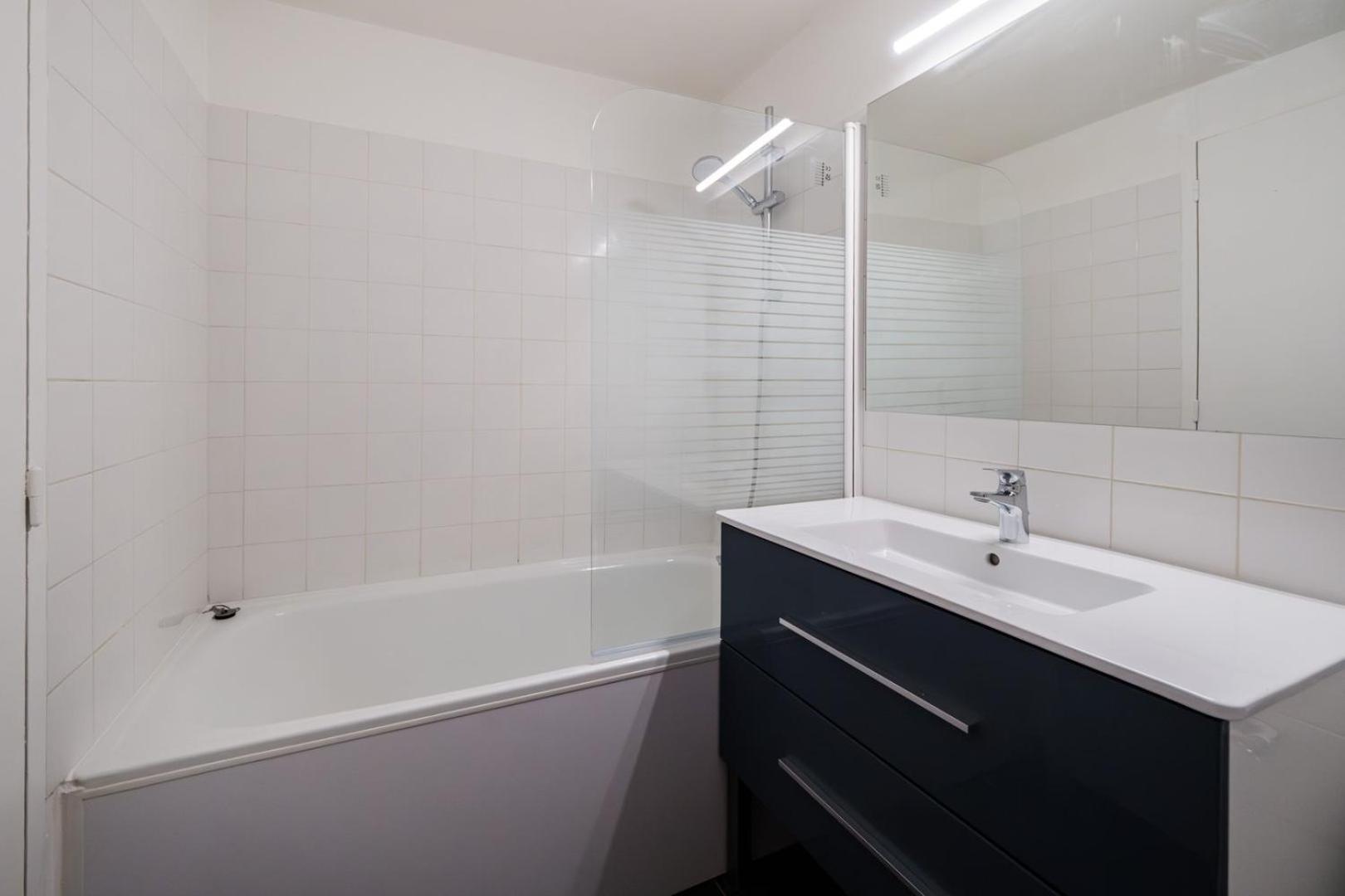 Apartment Bright, Relaxing City-centre Ail