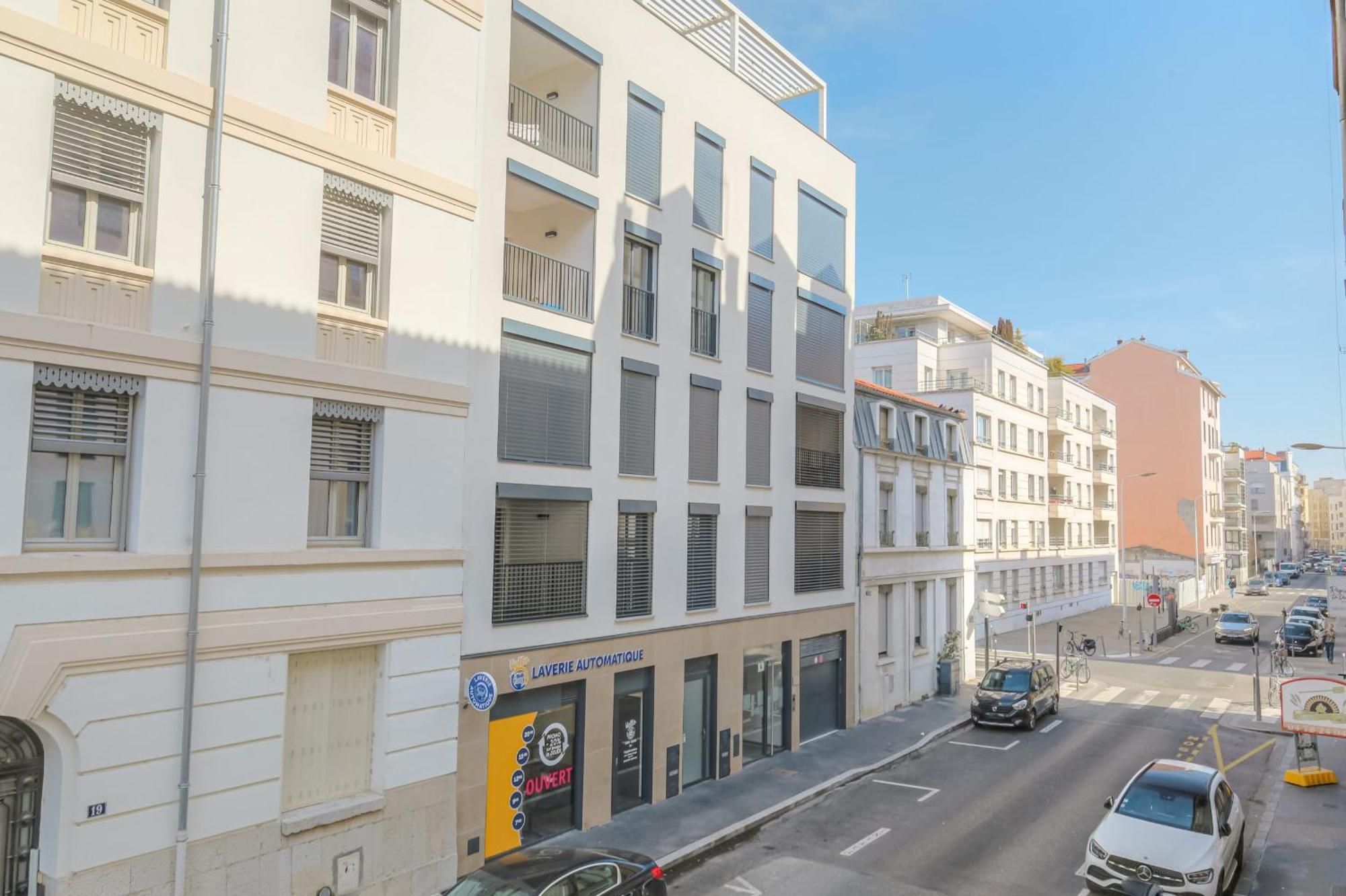Cosy Avec Parking Proche Brotteaux Apartment *