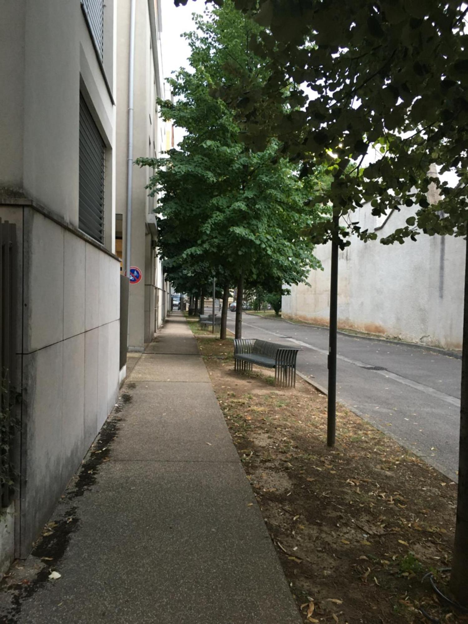 Appartement Quartier Vilette Paul Bert Box Garage *