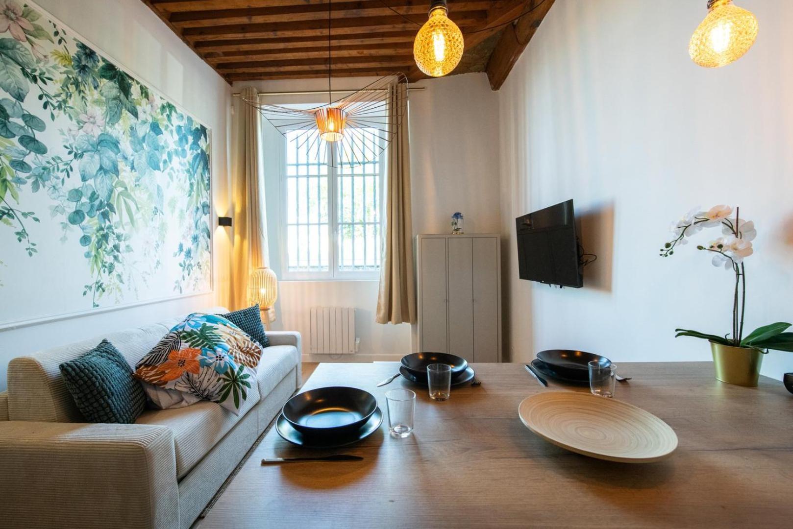 Lassagne - 2 Apartment