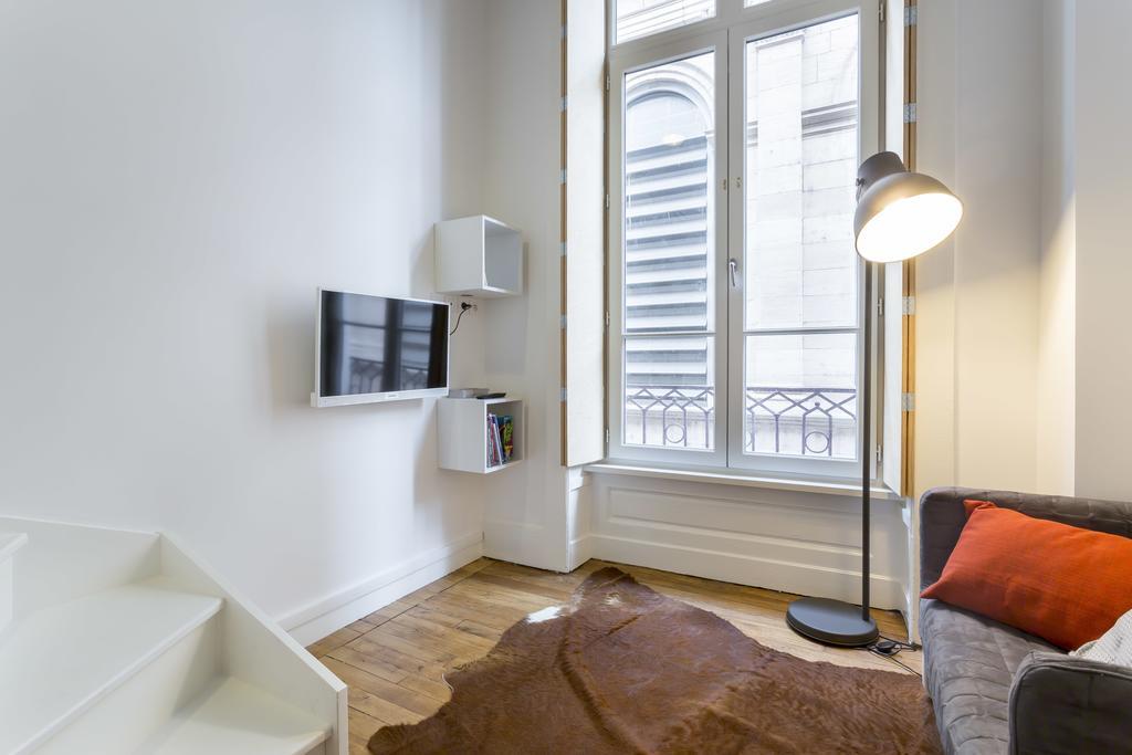 Like - Opera Apartamento