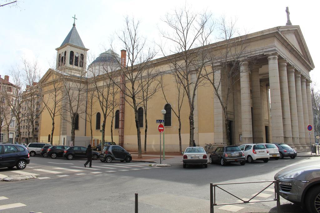 Le 6eme Cote Foch