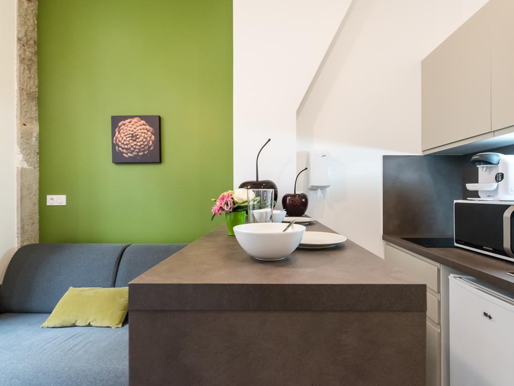 Apartment Come In