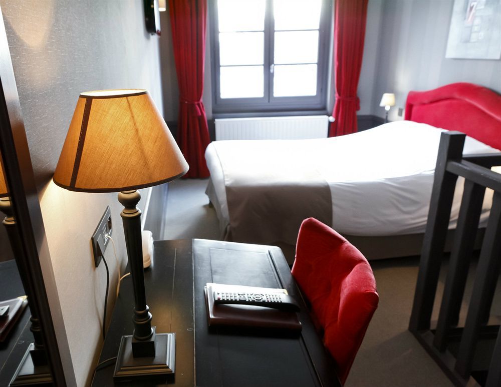 Alexandra Hotel 4*