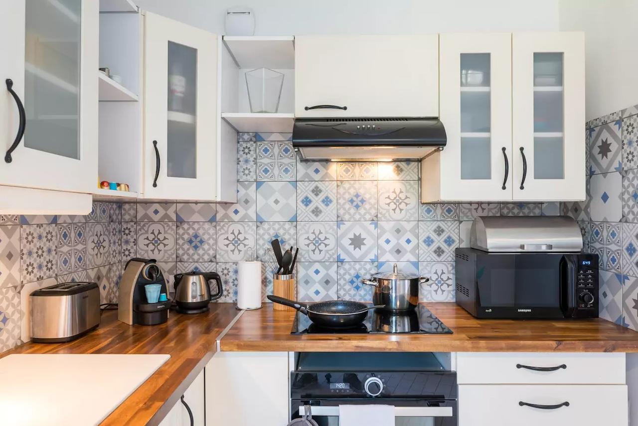 Apartment 19sisley - Calme & Cosy - 3ch 8p Metro Parking X2 Lyon