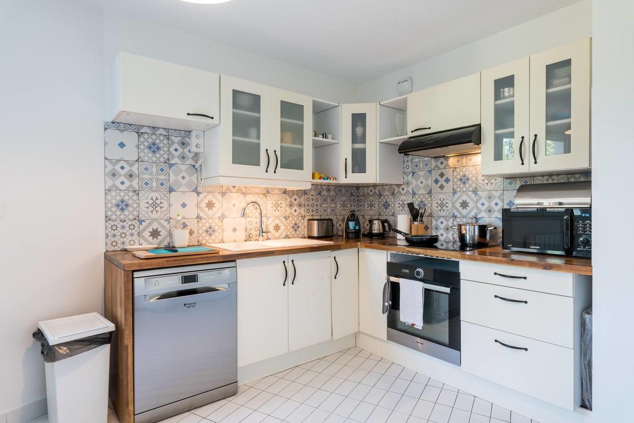 Apartment 19sisley - Calme & Cosy - 3ch 8p Metro Parking X2 Lyon