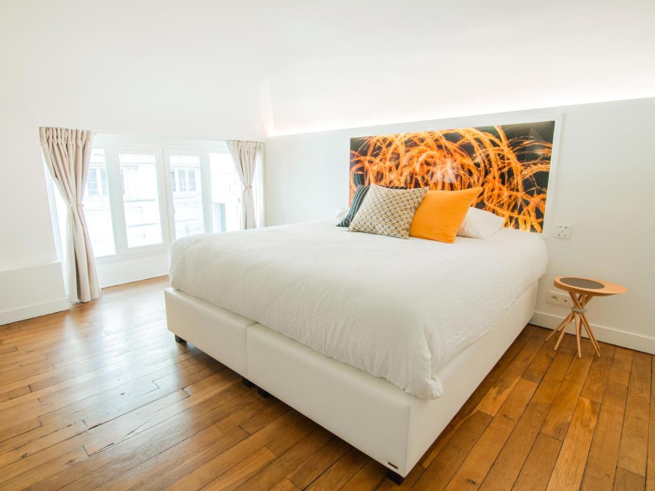 Mihotel Comte * Lyon