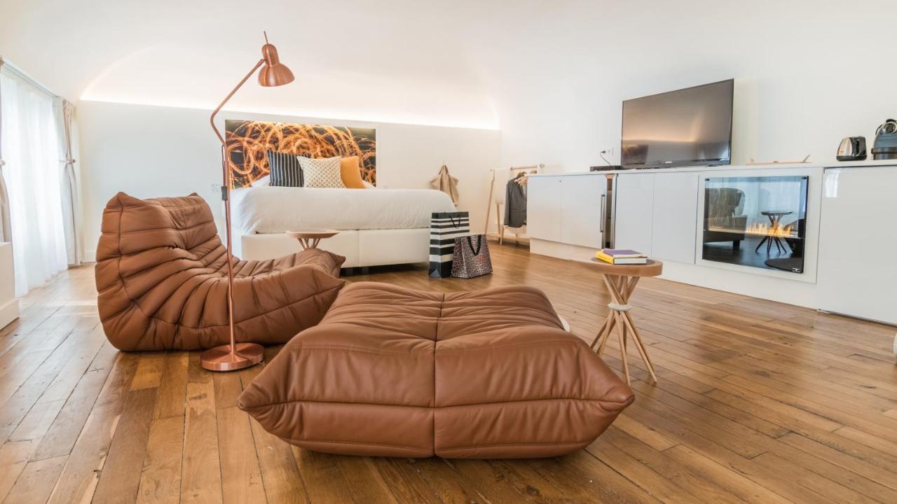Mihotel Comte Hotel