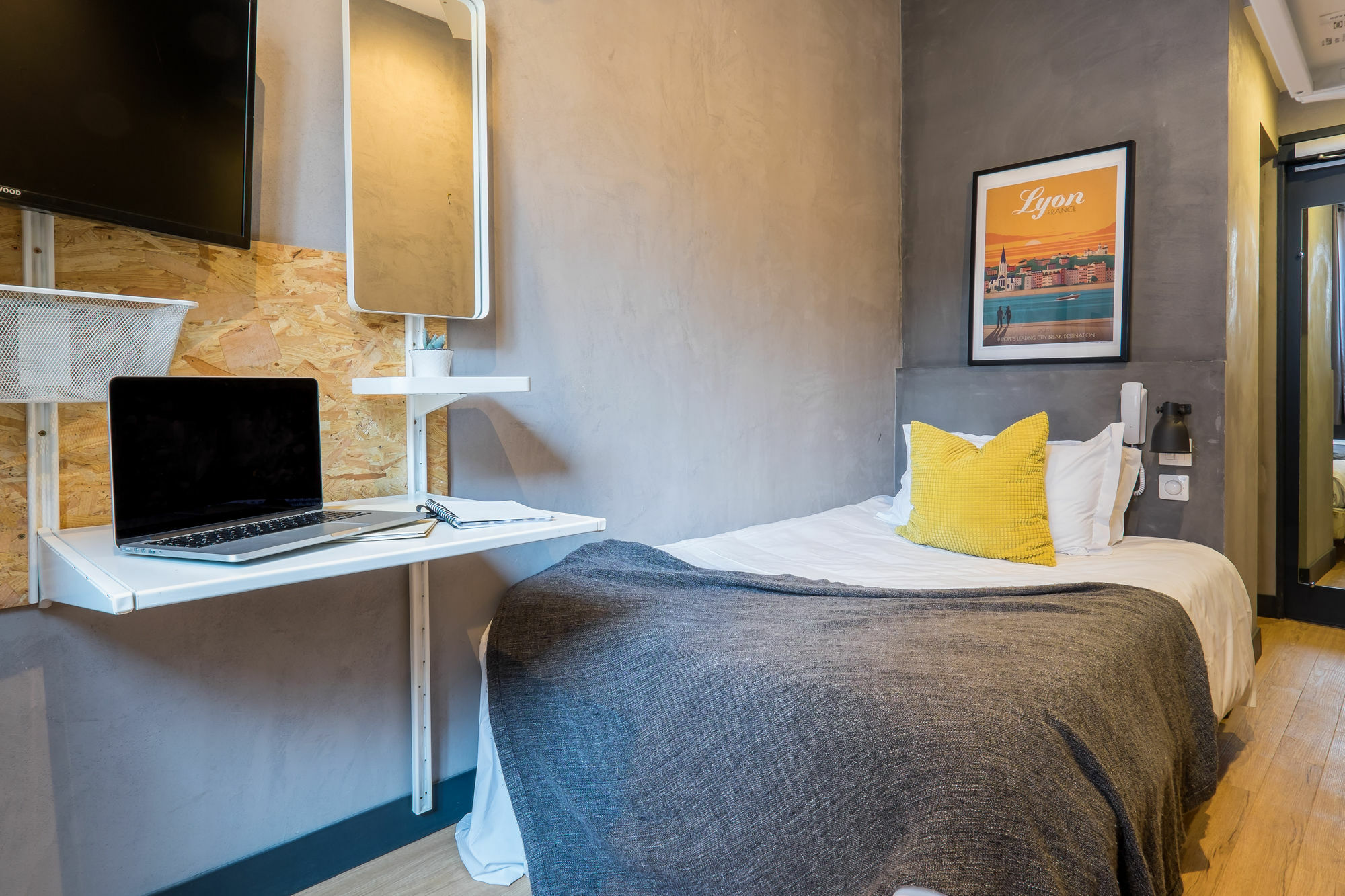 Taggat Hotel 2*