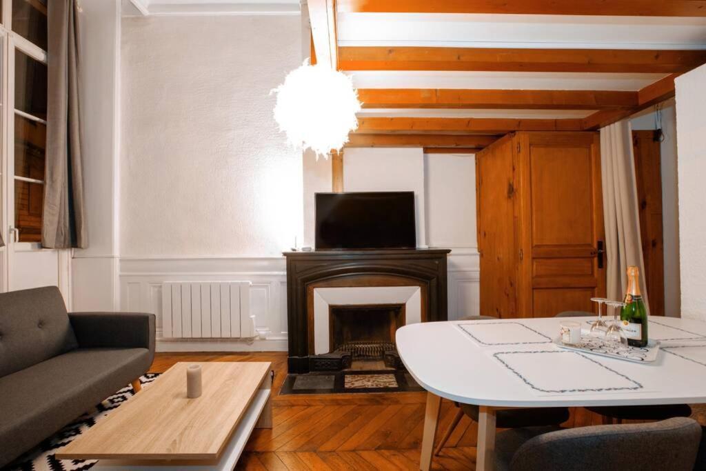 Apartamento Au Coeur De Proche Bellecour + Superbe Vue *